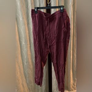 GAP Women’s Joggers size Large
